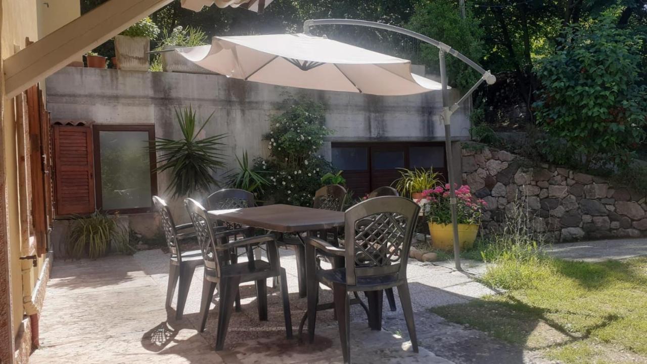 Ca' La Volpe Villa Torri Del Benaco Exterior photo
